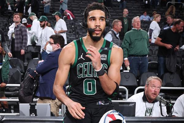 守打法行事 守打法行事